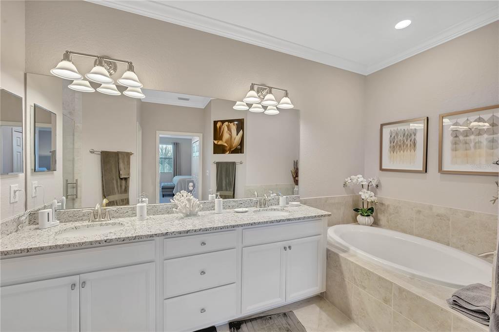 5815 Wake Forest Run, Unit 103 Lakewood Ranch, FL 34211 - Photo 18 of 63