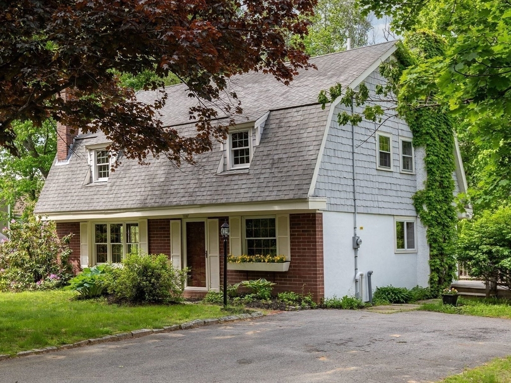 2 North Street Merrimac, MA 01860 - Photo 1 of 40