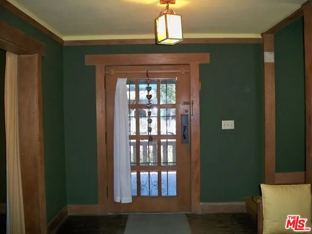 $1,750,000 | 2175 Cambridge Street, Los Angeles, CA 90006