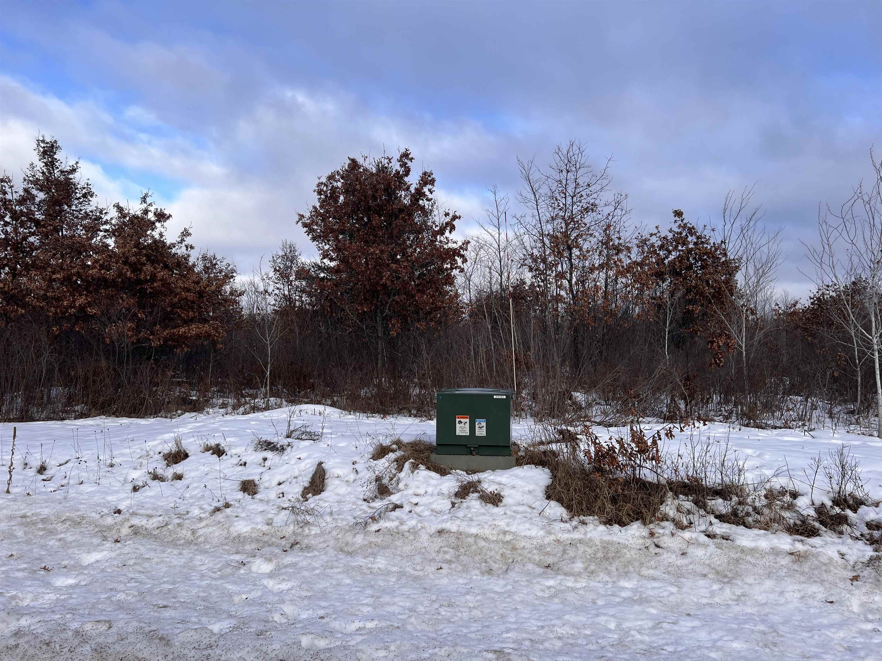 Parkway Road, Unit 9 Crivitz, WI 54114 - Photo 2 of 4