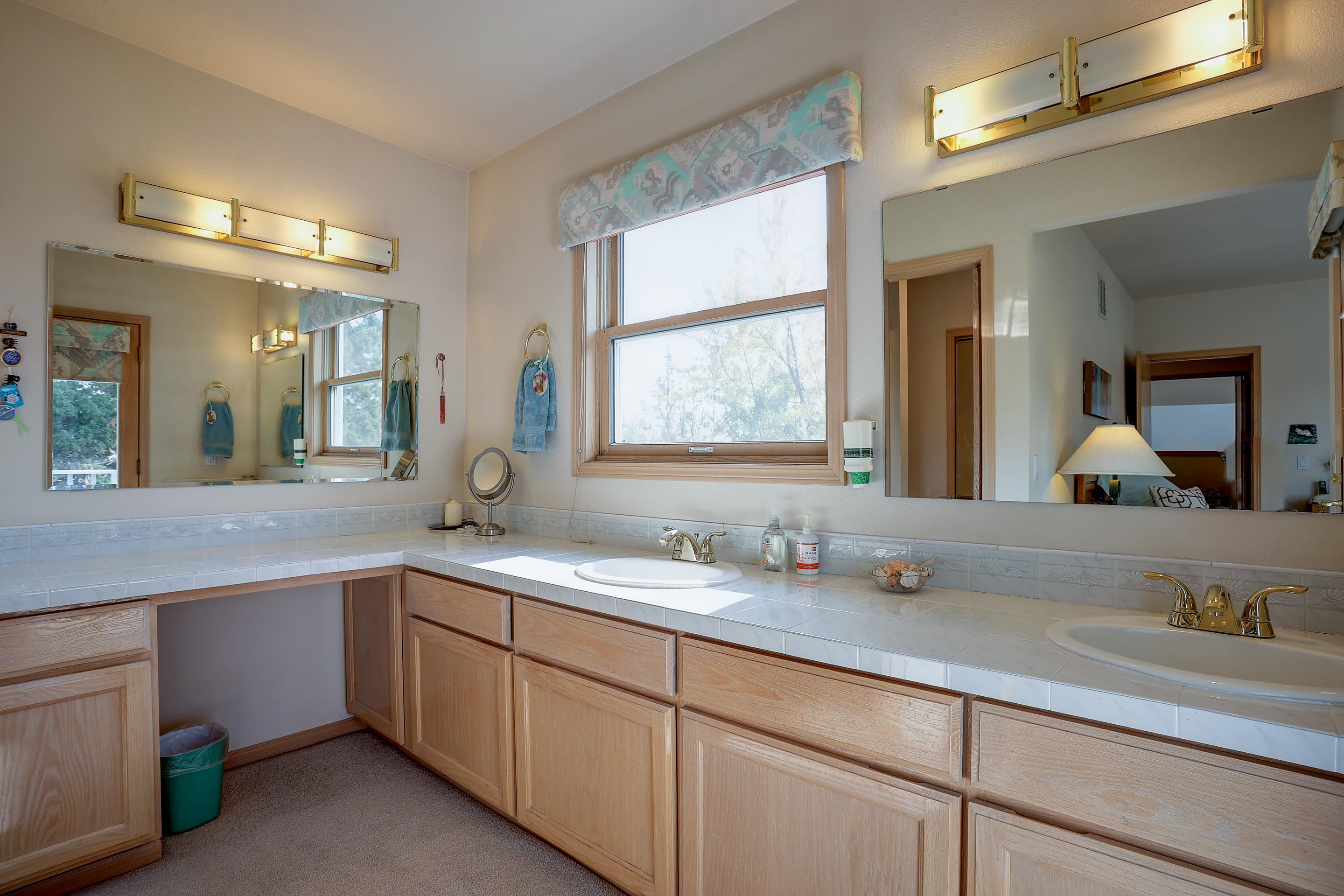 64885 Hunnell Road Bend, OR 97703 - Photo 18 of 39 19-64885 Hunnel Road Interiors MLS-23