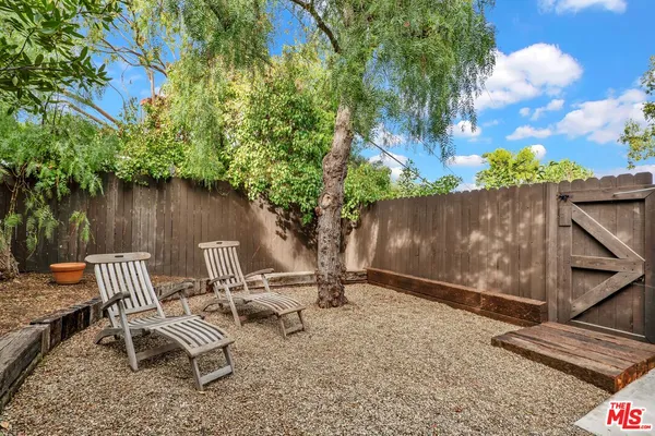 $4,600 | 2039 Tuna Canyon Road, Unit A, Topanga, CA 90290