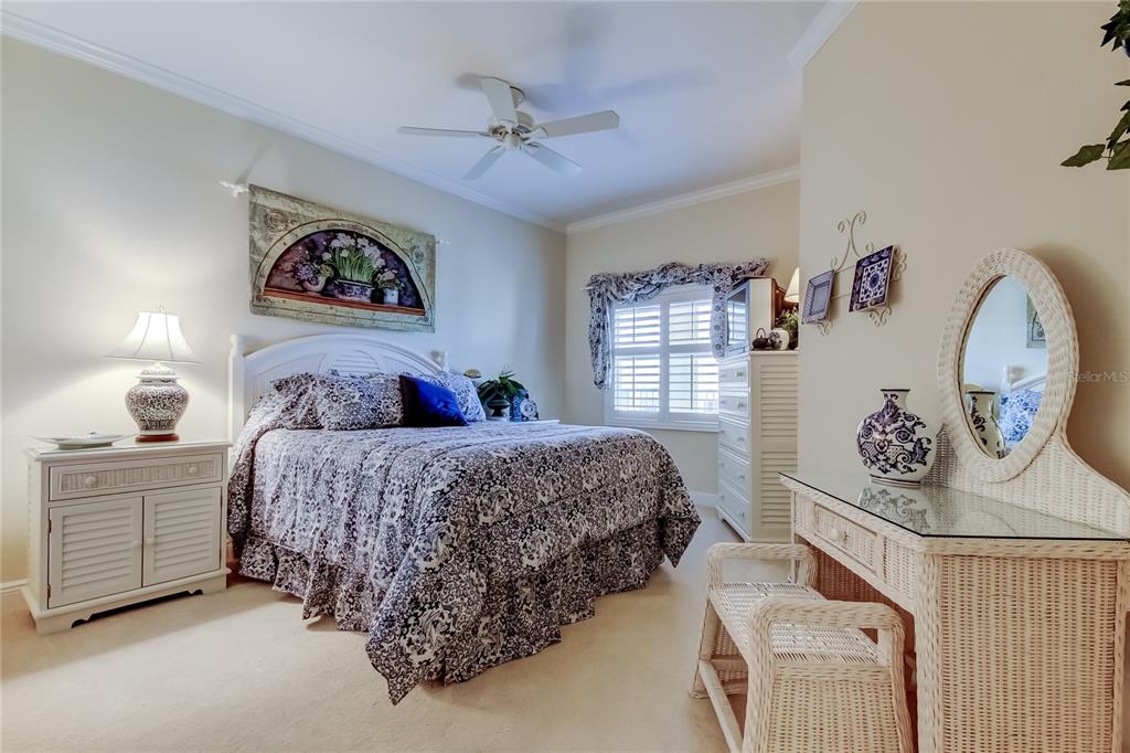 425 150th Avenue, Unit 2504 Madeira Beach, FL 33708 - Photo 23 of 41