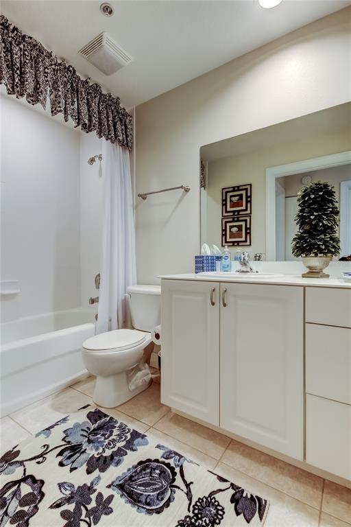 425 150th Avenue, Unit 2504 Madeira Beach, FL 33708 - Photo 26 of 41