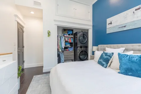 $975,000 | 21 Worcester Square, Unit 2, Boston, MA 02118