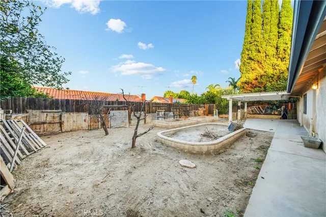 $420,000 | 42290 Mayberry Avenue, Hemet, CA 92544