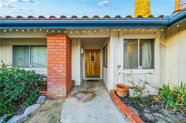 $420,000 | 42290 Mayberry Avenue, Hemet, CA 92544