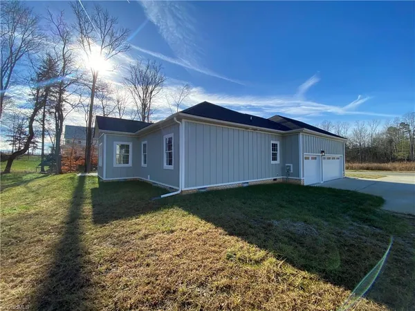 $2,795 | 261 Summerlyn Drive, Mocksville, NC 27028