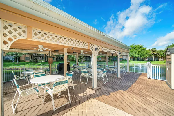 $294,999 | 11255 Green Lake Drive, Unit 203, Boynton Beach, FL 33437