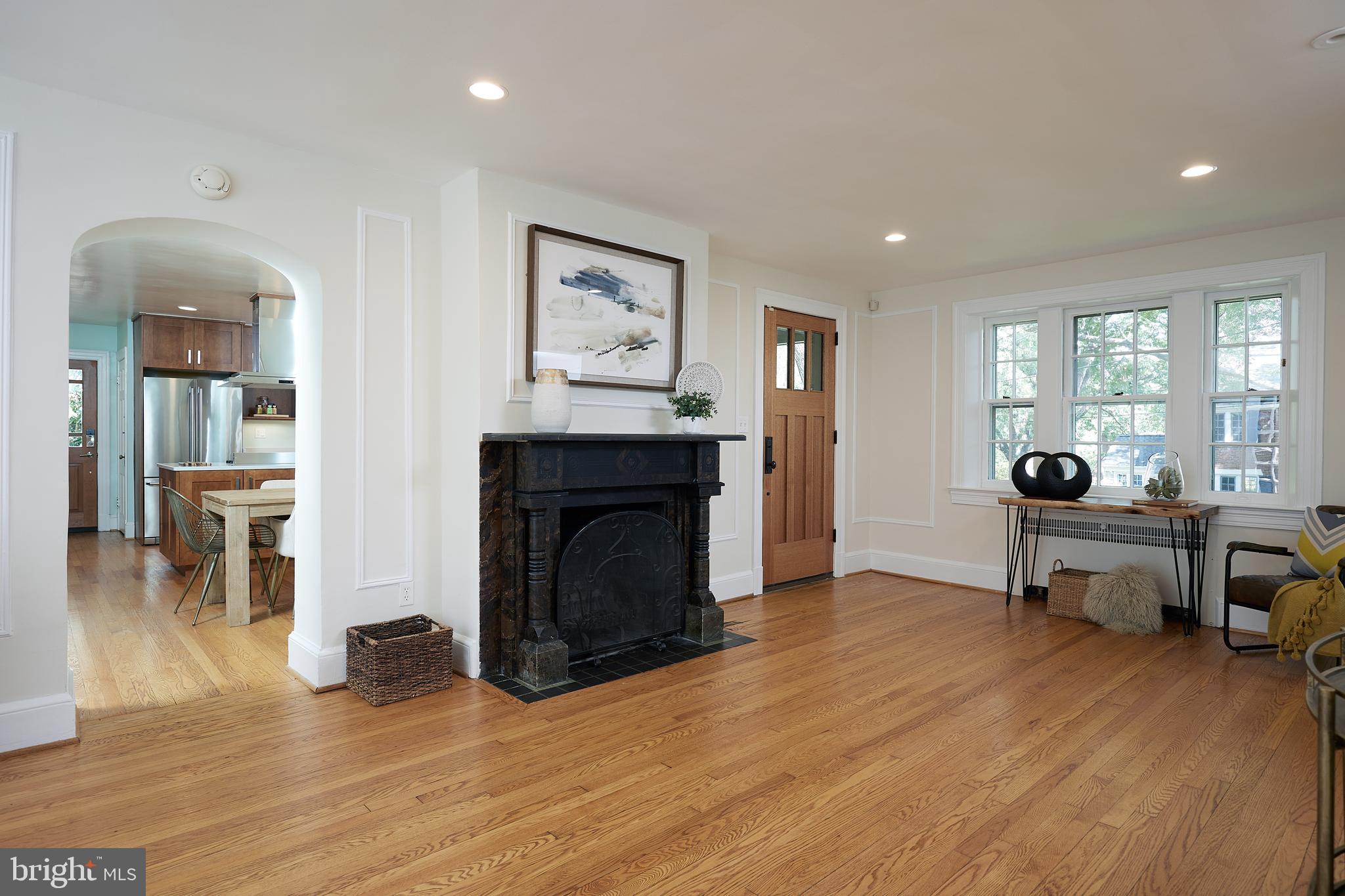 3 Hilltop Road Silver Spring, MD 20910 - Photo 11 of 56