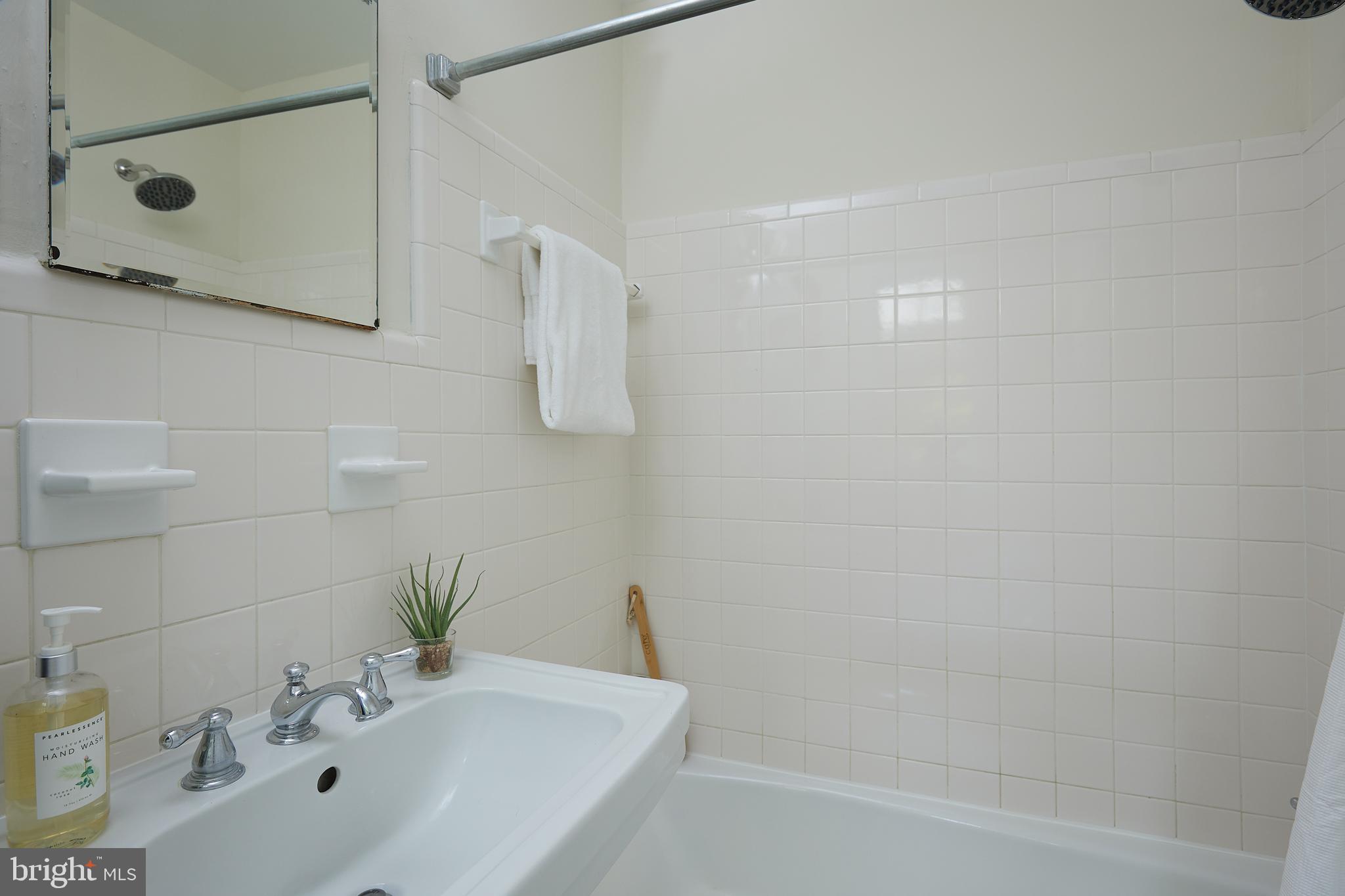 3 Hilltop Road Silver Spring, MD 20910 - Photo 25 of 56