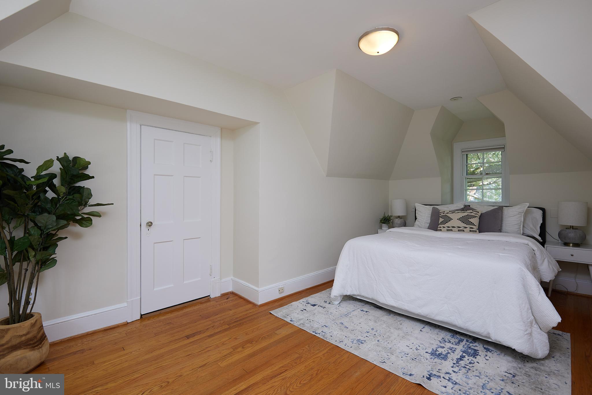 3 Hilltop Road Silver Spring, MD 20910 - Photo 26 of 56