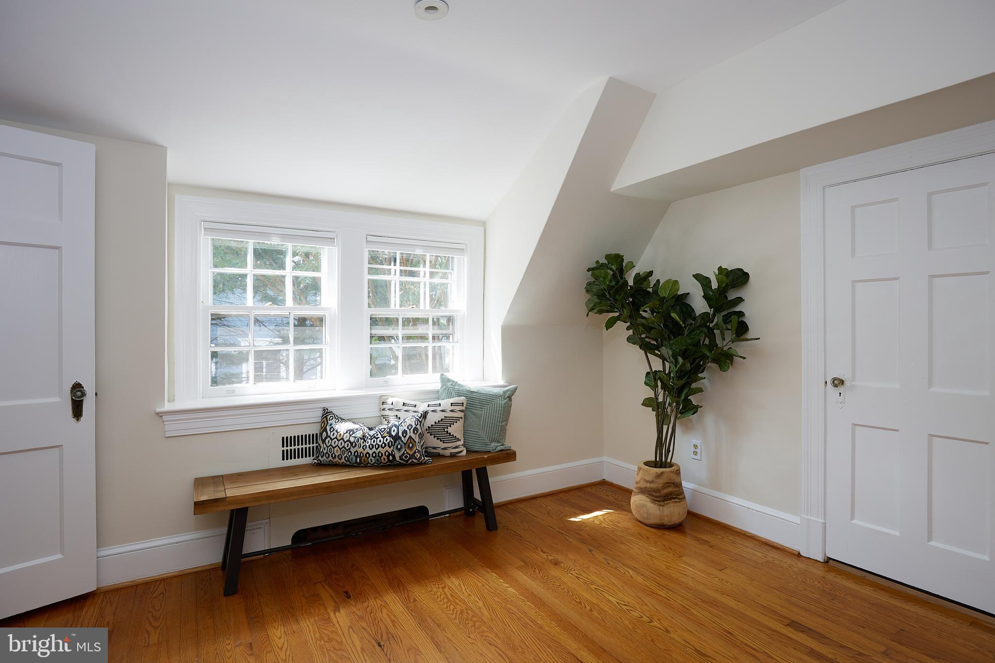 3 Hilltop Road Silver Spring, MD 20910 - Photo 28 of 56