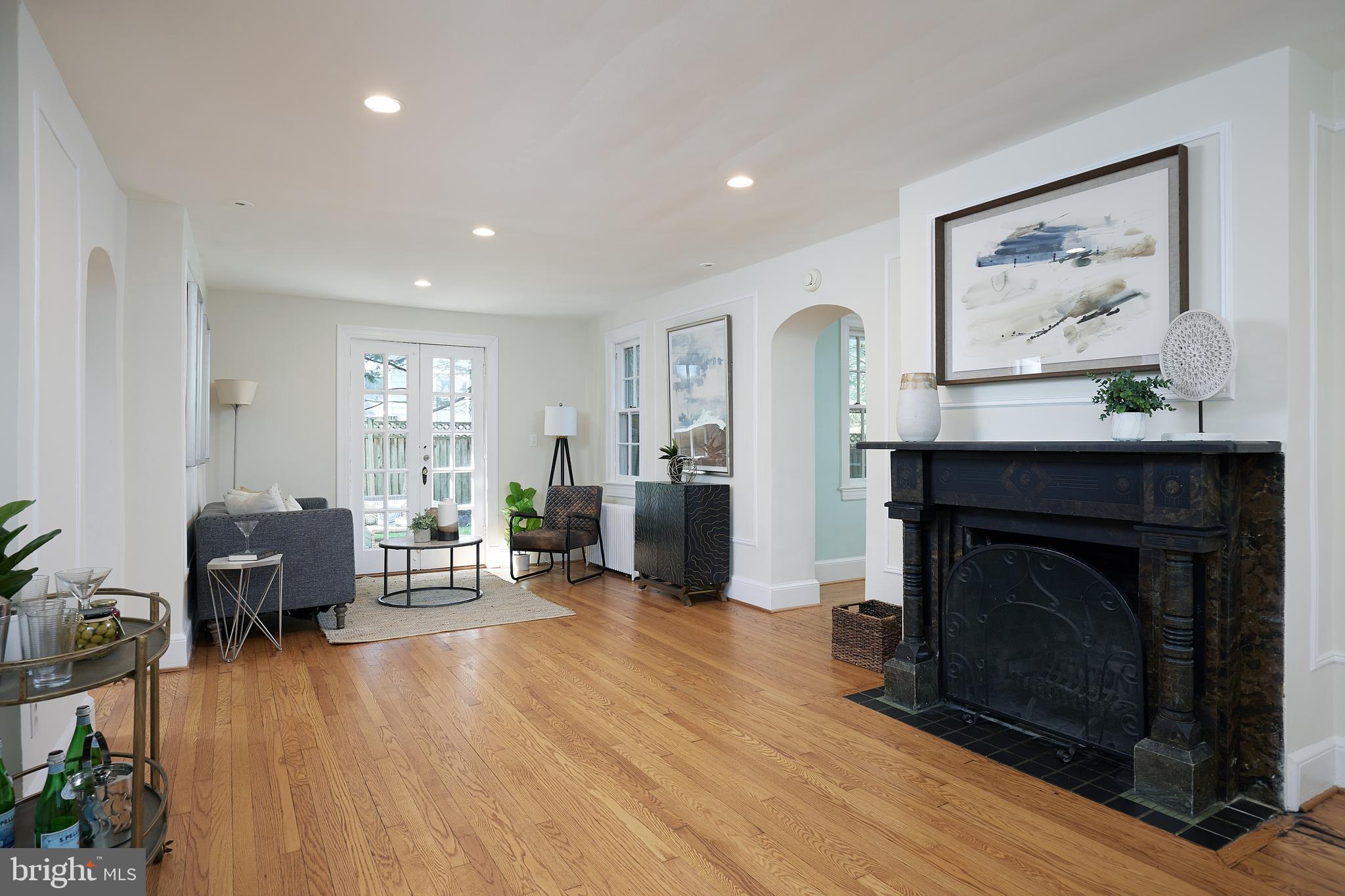 3 Hilltop Road Silver Spring, MD 20910 - Photo 5 of 56