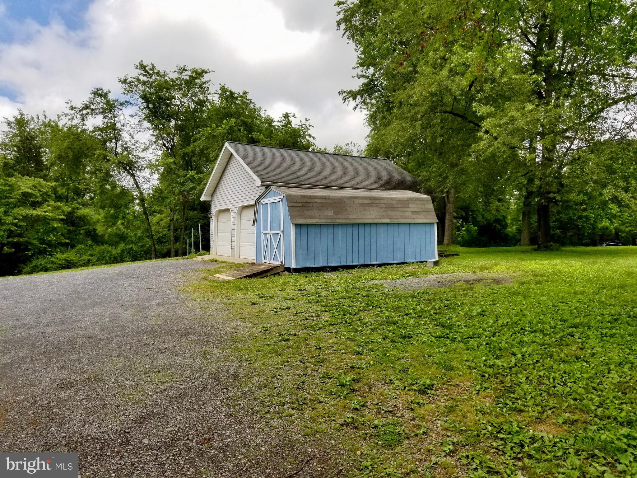 345 Grade Road Falling Waters, WV 25419 - Photo 26 of 41