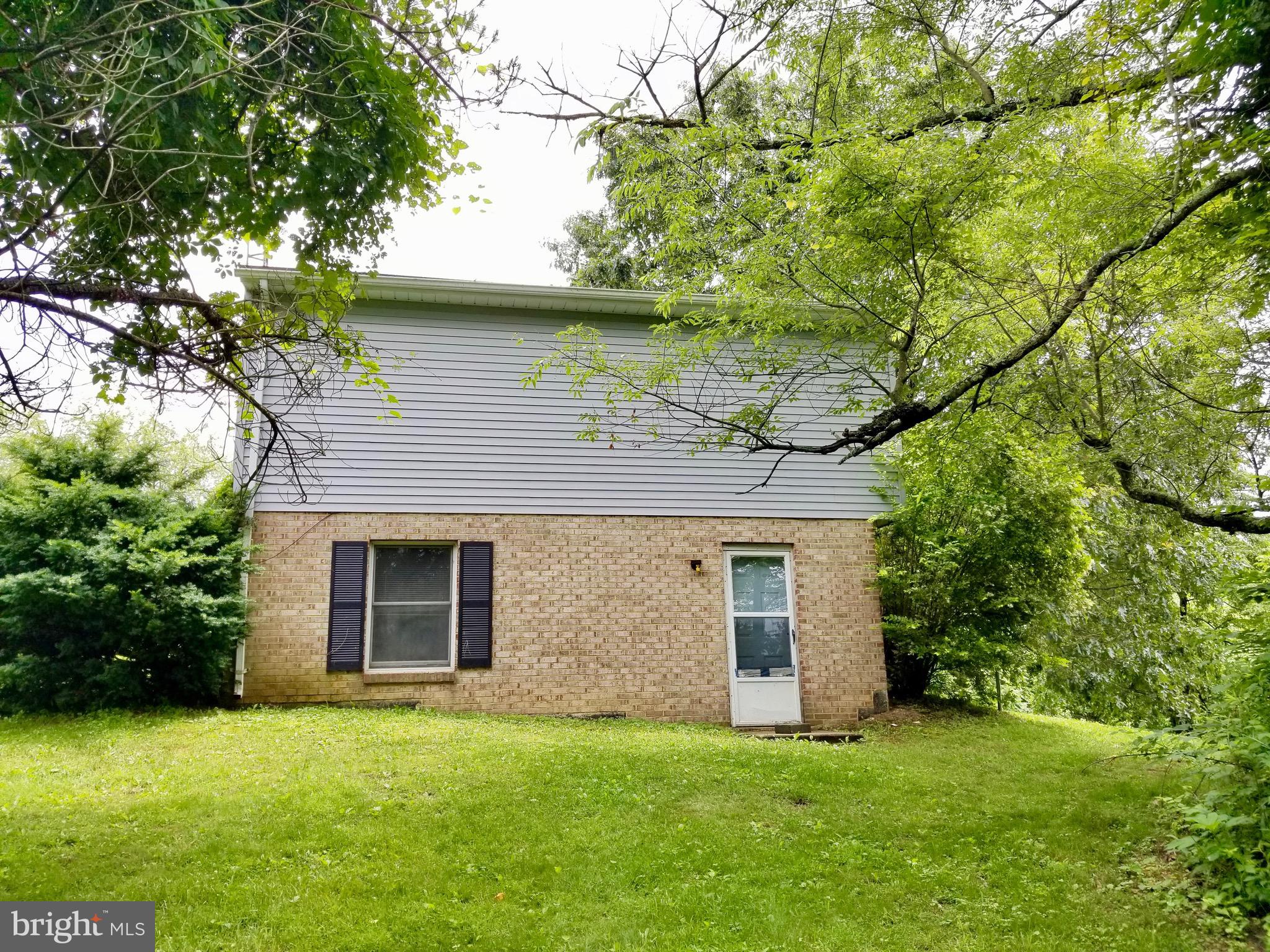 345 Grade Road Falling Waters, WV 25419 - Photo 30 of 41