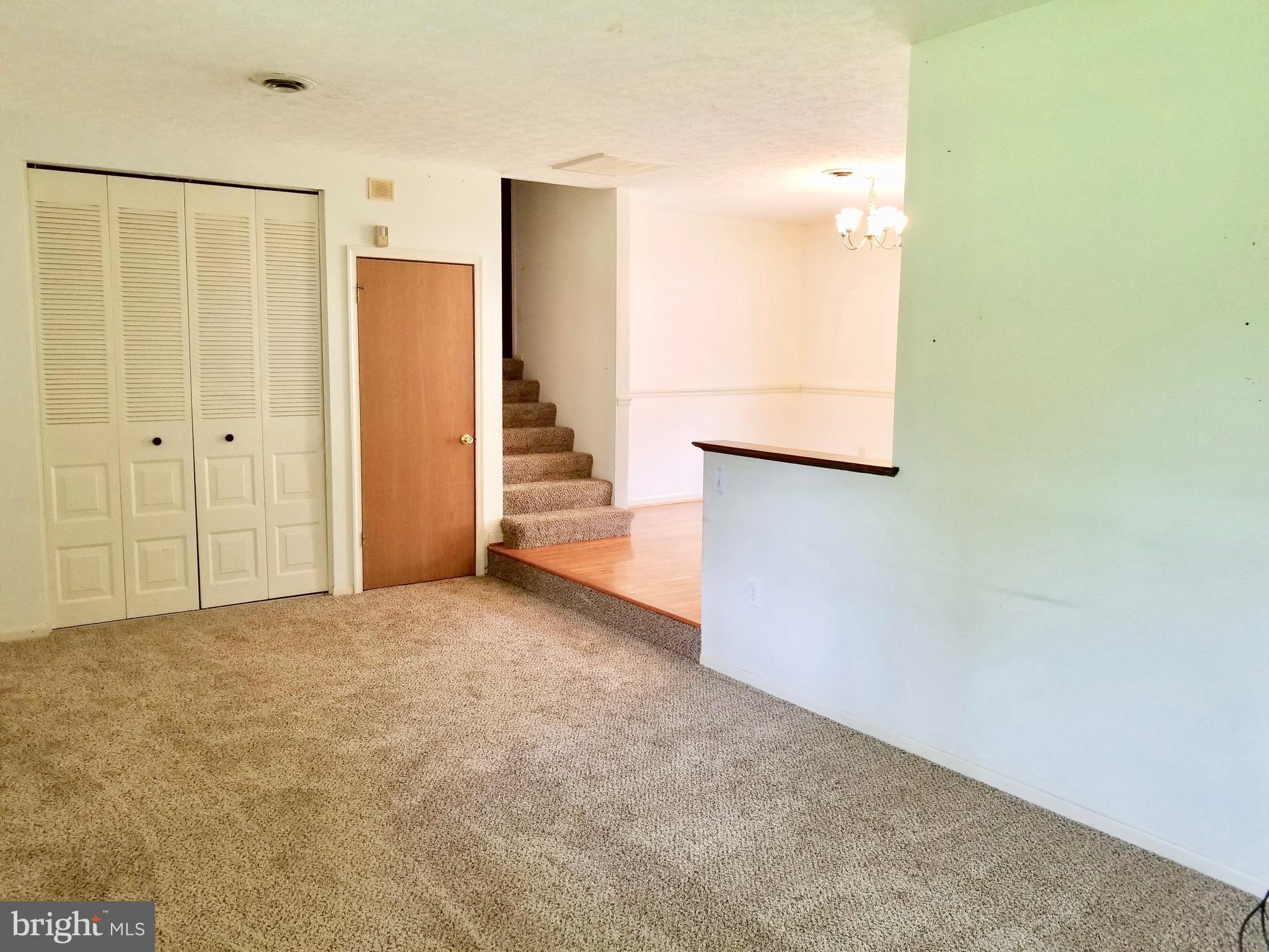 345 Grade Road Falling Waters, WV 25419 - Photo 6 of 41