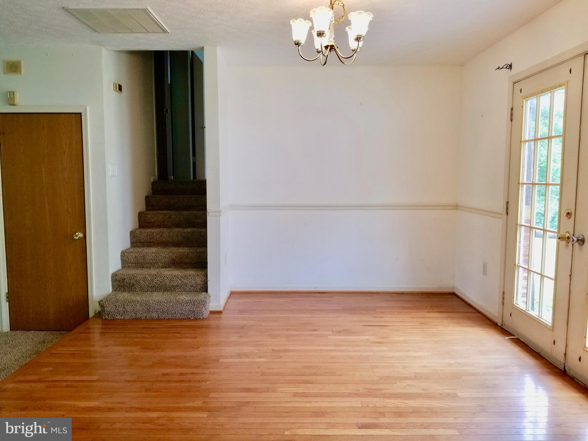 345 Grade Road Falling Waters, WV 25419 - Photo 10 of 41