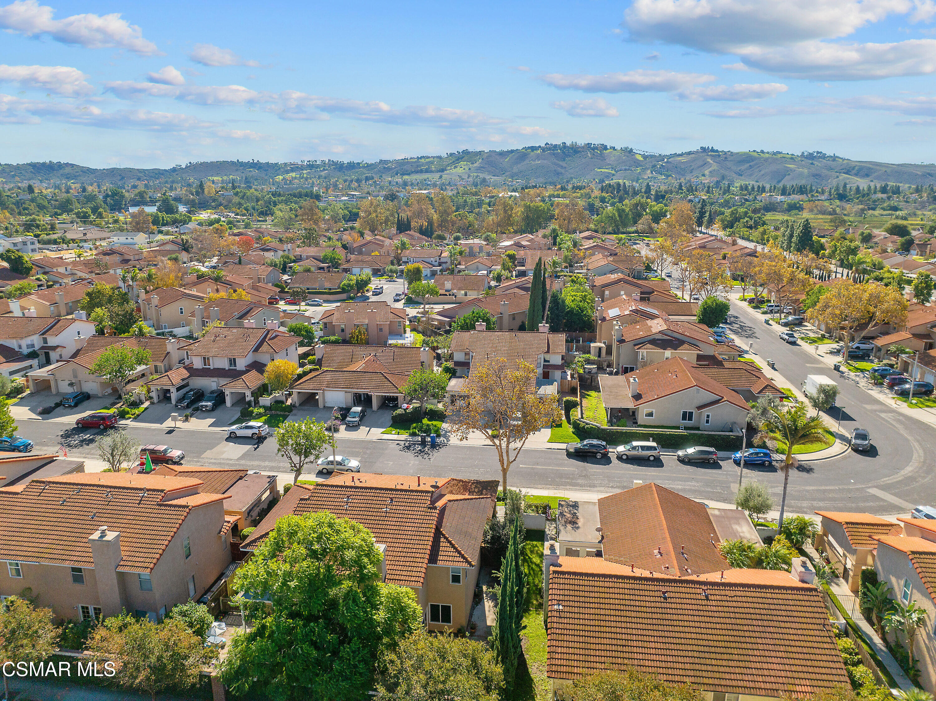 11833 Nightingale Street Moorpark, CA 93021 - Photo 40 of 46 an aerial view of residential houses with outdoor space