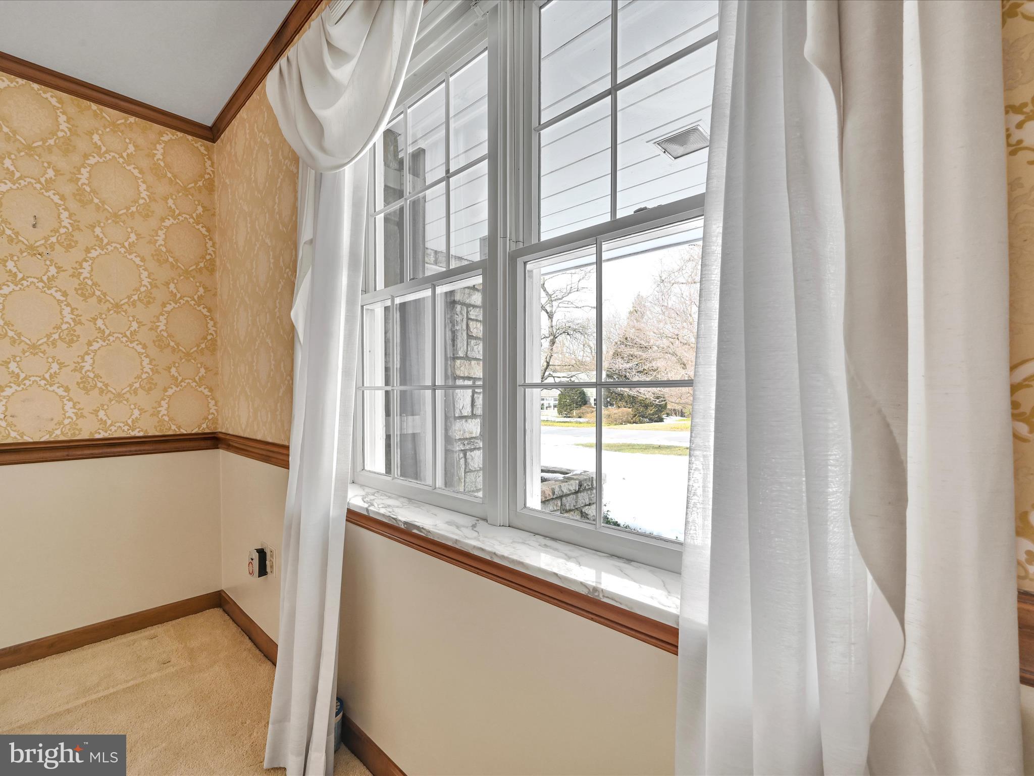 1418 Clayton Road Lancaster, PA 17603 - Photo 16 of 34 Sitting Room