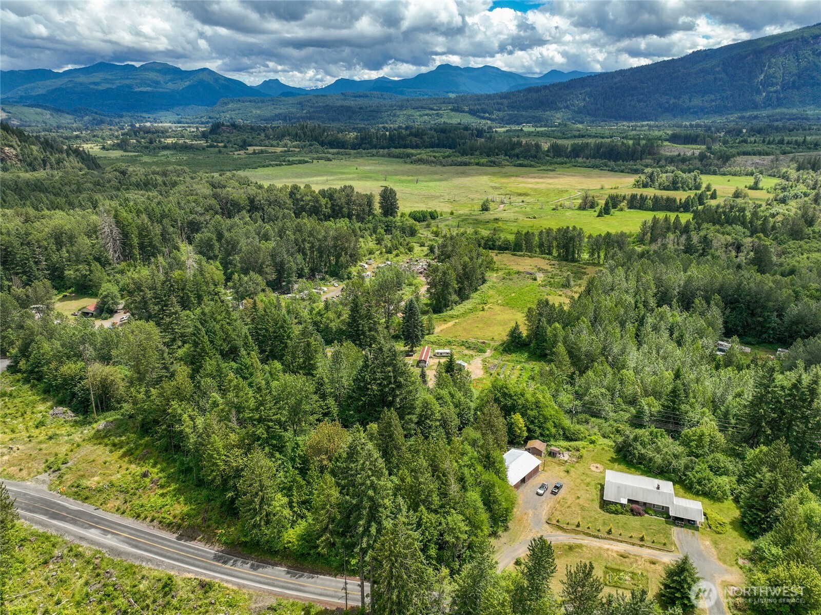 108 Savio Road East Randle, WA 98377 - Photo 15 of 33