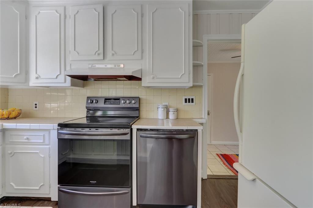 4377 High Point Road Kernersville, NC 27284 - Photo 12 of 32 Gallery Image 12