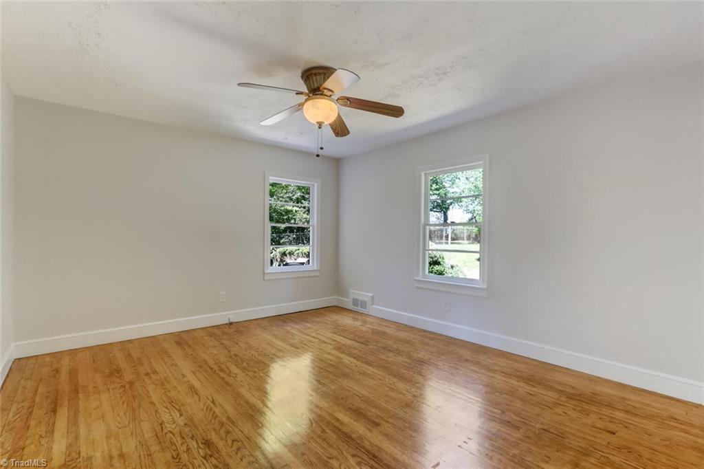 4377 High Point Road Kernersville, NC 27284 - Photo 16 of 32 Gallery Image 16