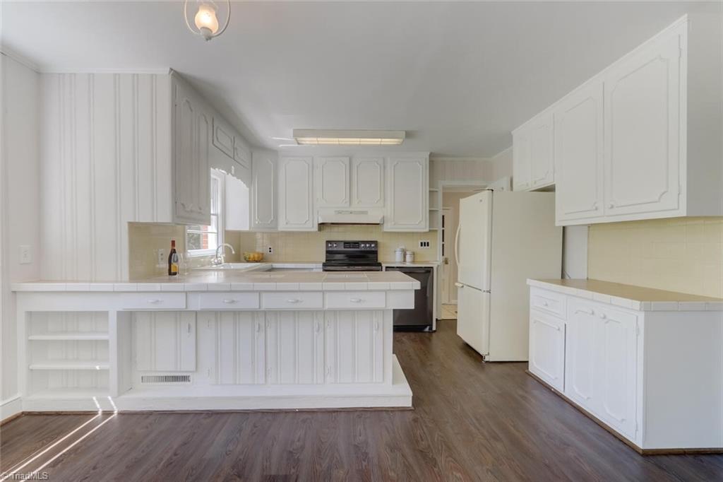 4377 High Point Road Kernersville, NC 27284 - Photo 10 of 32 Gallery Image 10