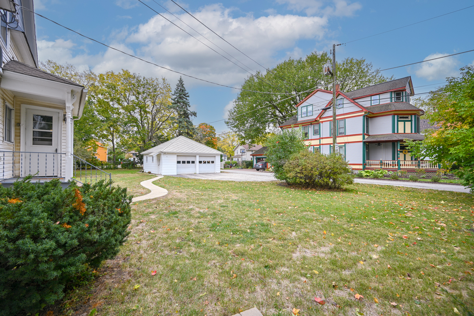 24021 Chicago Street Plainfield, IL 60544 - Photo 5 of 41 a sign board on the side of a building