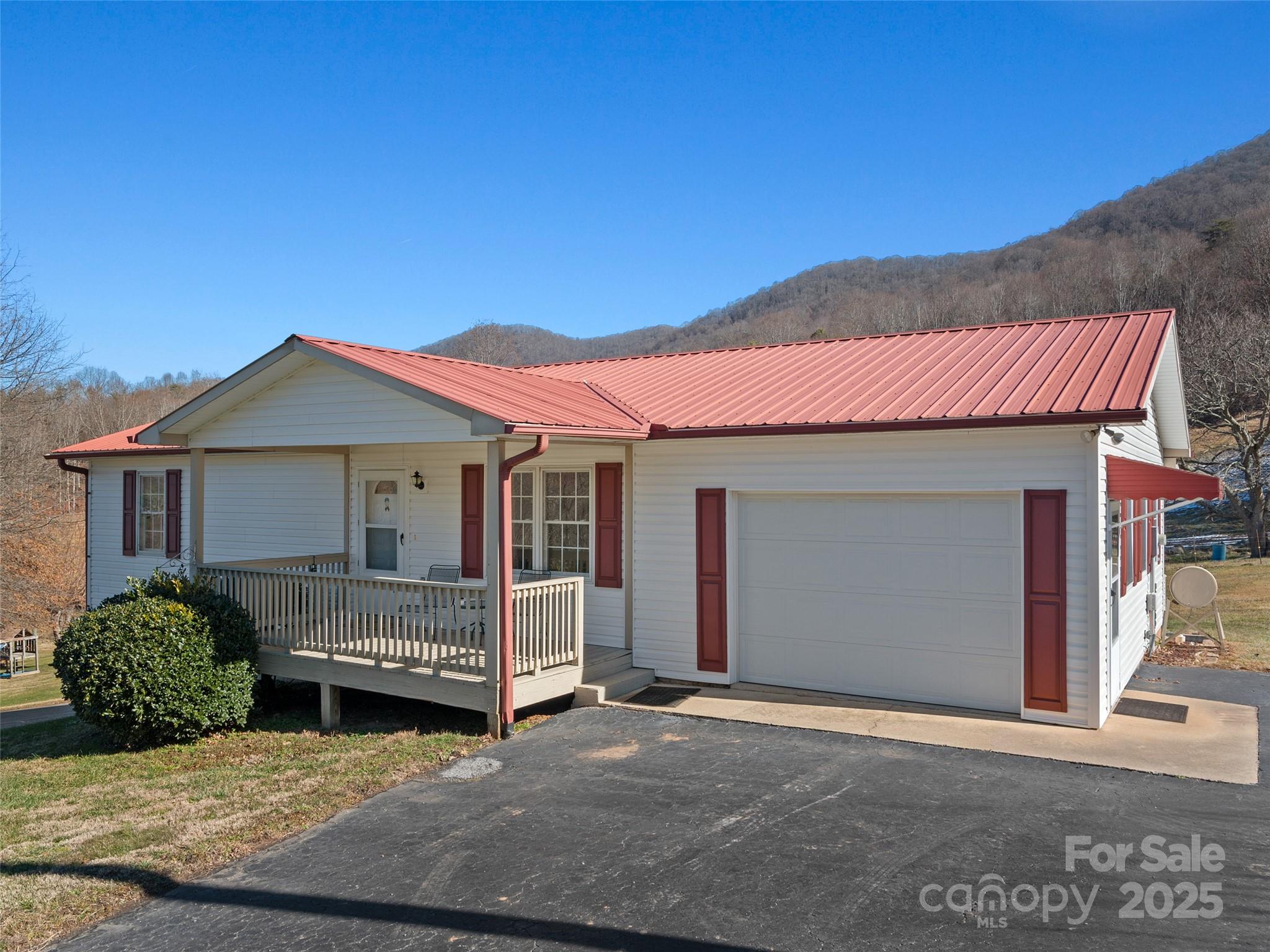233 Elbert Burnett Road Canton, NC 28716 - Photo 1 of 30