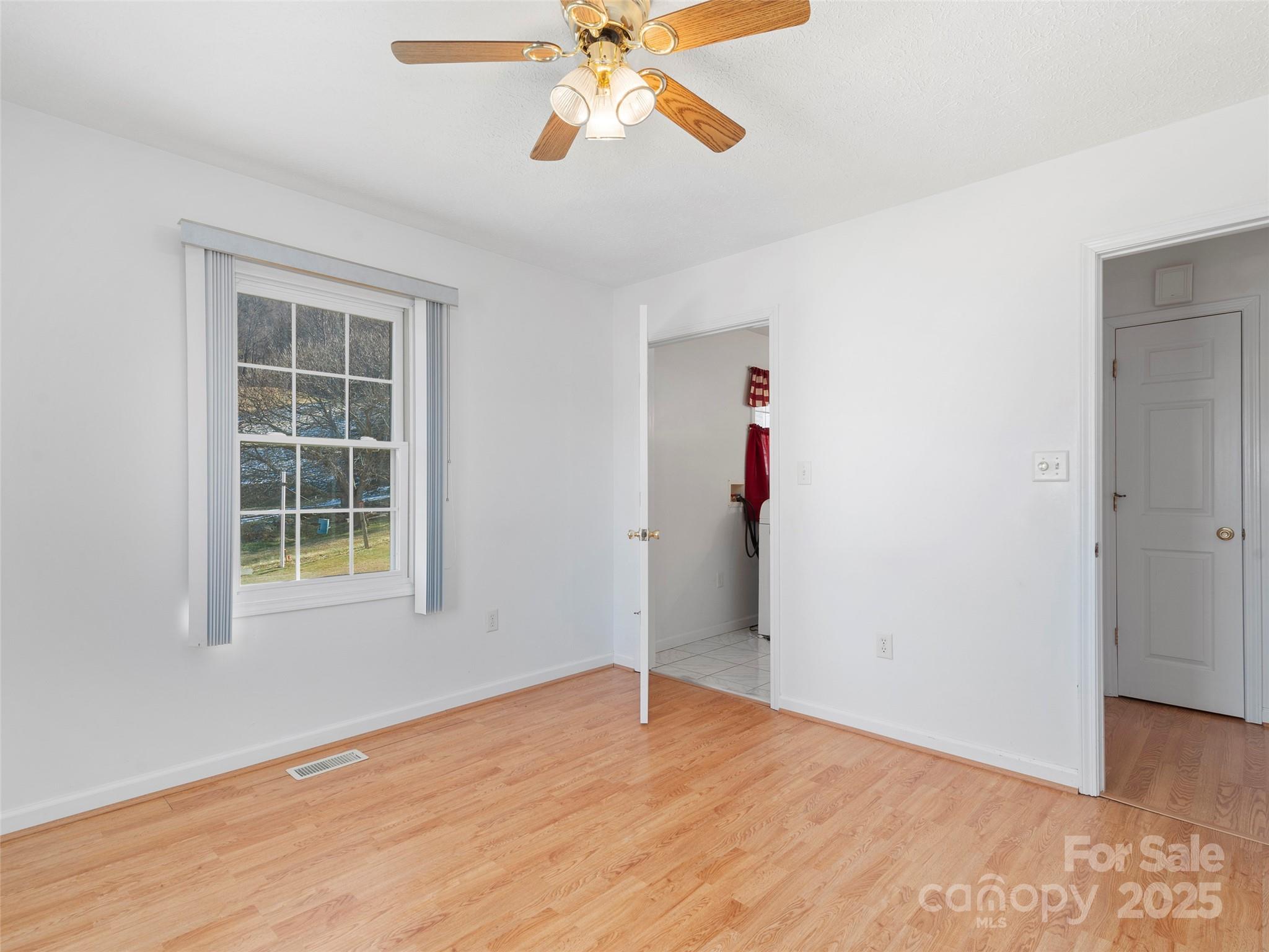 233 Elbert Burnett Road Canton, NC 28716 - Photo 21 of 30