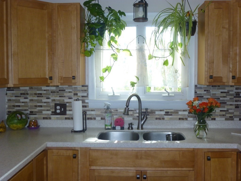 15 Ridge Road West Brookfield, MA 01585 - Photo 4 of 29 Gallery Image 4
