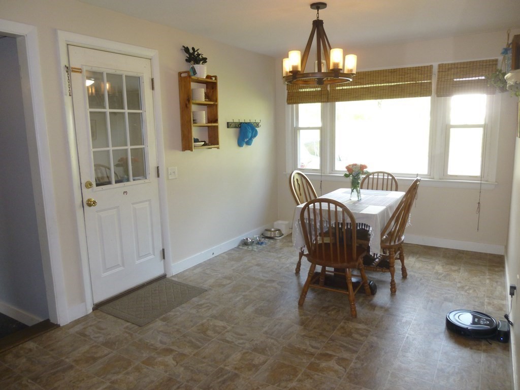 15 Ridge Road West Brookfield, MA 01585 - Photo 7 of 29 Gallery Image 7