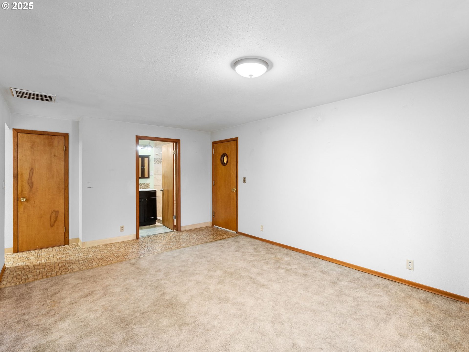 426 Northeast 116th Place Portland, OR 97220 - Photo 16 of 42