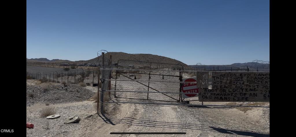 45101 Afton Road Baker, CA 92309 - Photo 22 of 38 a view of a houses with a outdoor space