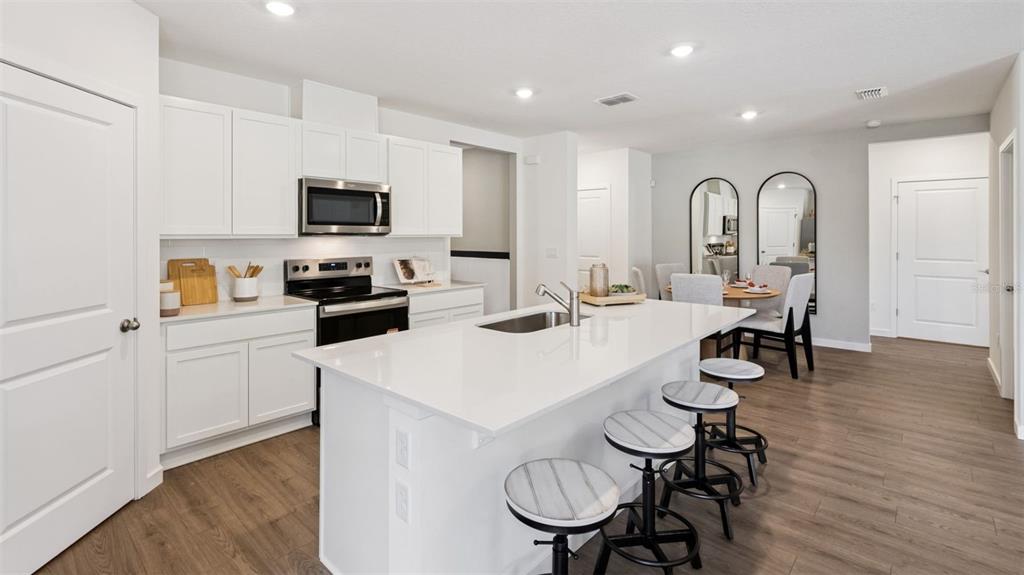 1001 Champion Ridge Drive Daytona Beach, FL 32124 - Photo 3 of 43