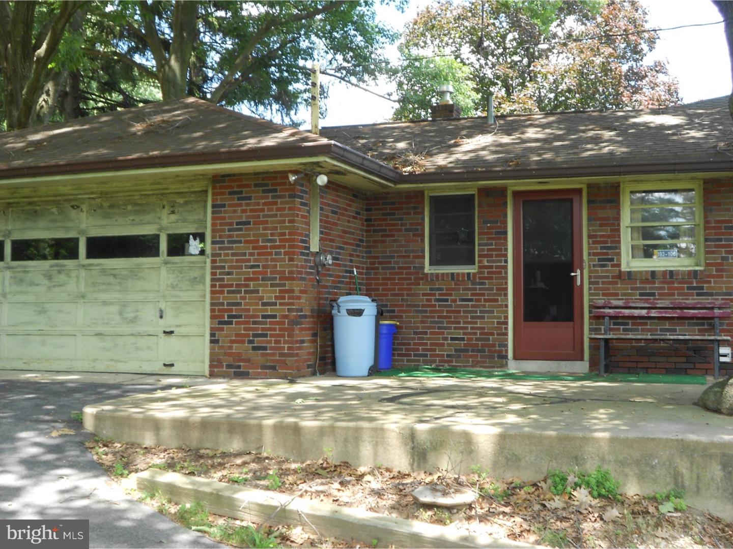 484 Hain Road Sinking Spring, PA 19608 - Photo 3 of 18