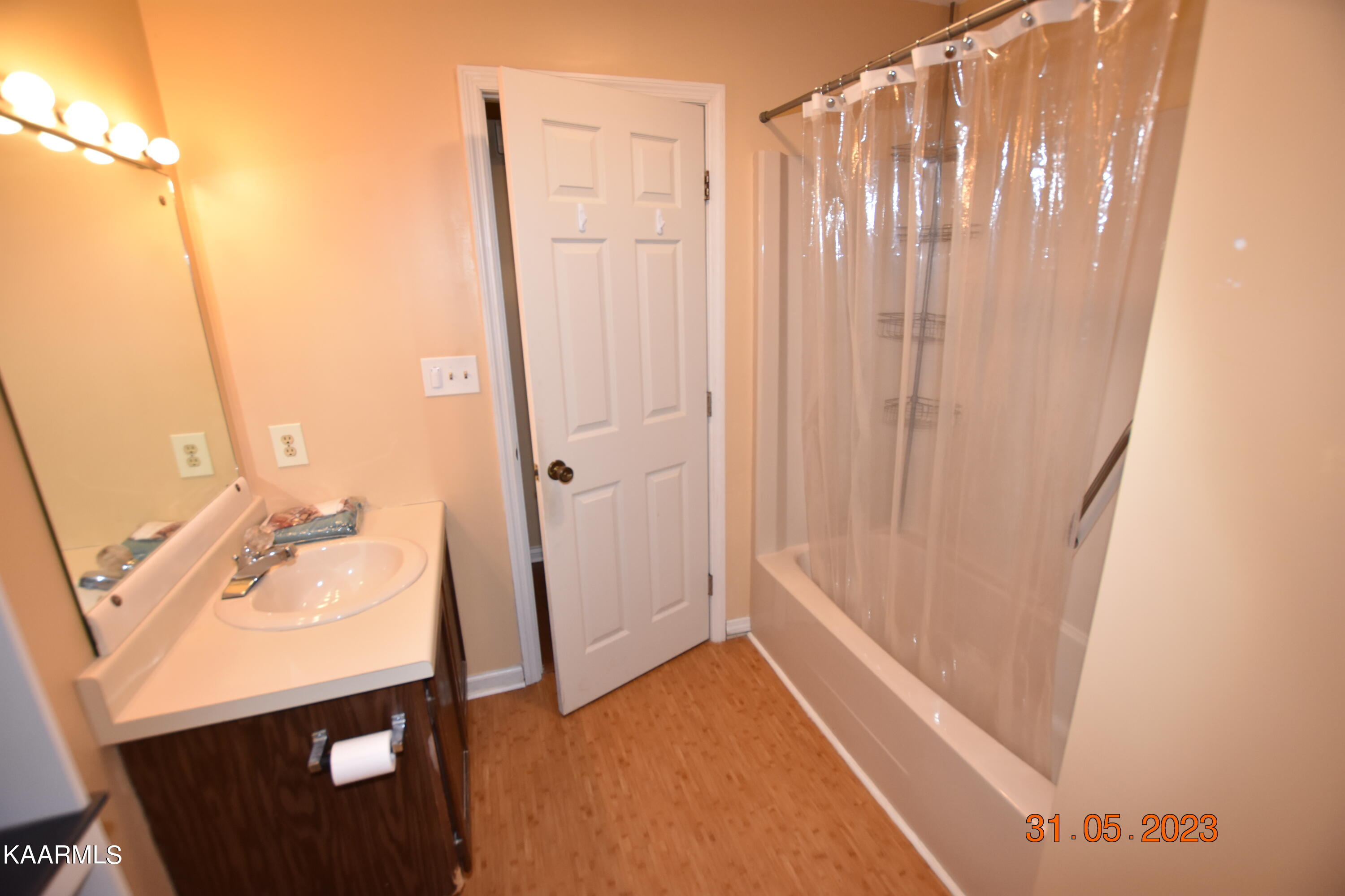 111 B Arcadia Lane Oak Ridge, TN 37830 - Photo 6 of 13 DSC_0731
