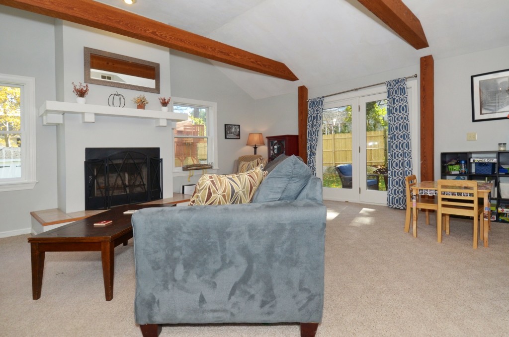 22 Naples Road Hamilton, MA 01982 - Photo 11 of 30 Gallery Image 11