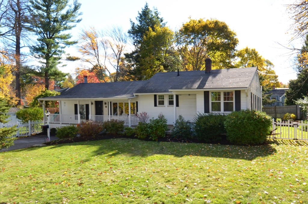 22 Naples Road Hamilton, MA 01982 - Photo 2 of 30 Gallery Image 2