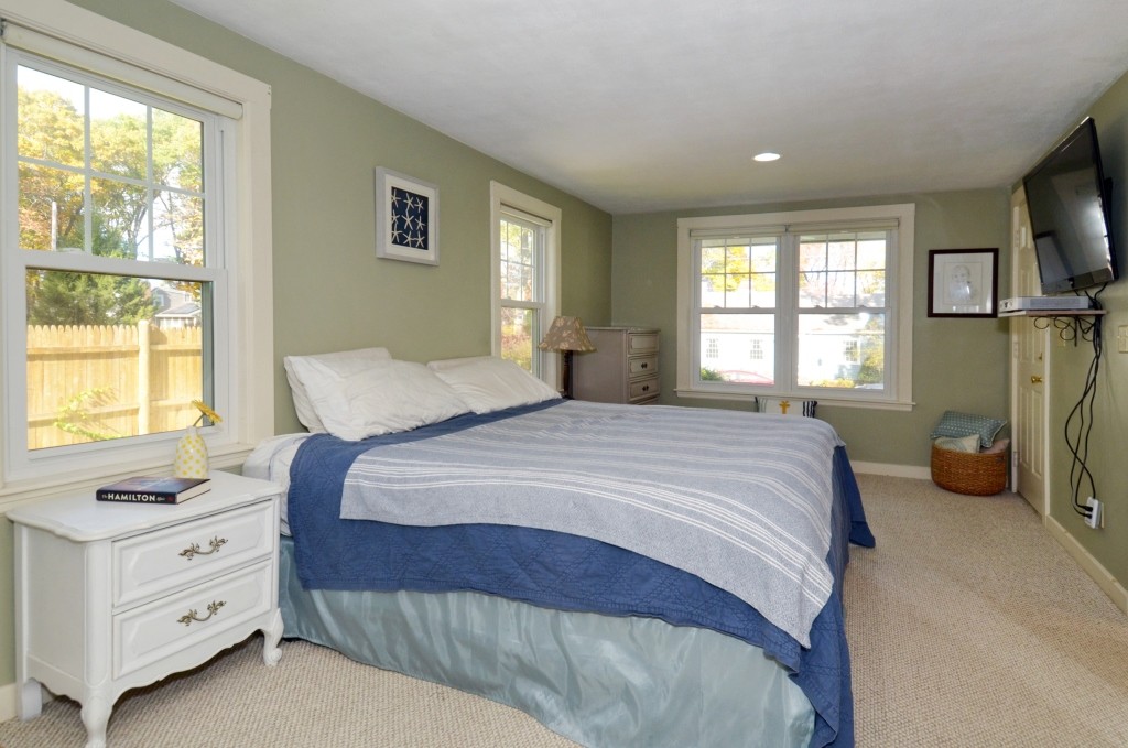 22 Naples Road Hamilton, MA 01982 - Photo 24 of 30 Gallery Image 24