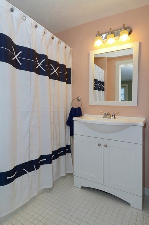 22 Naples Road Hamilton, MA 01982 - Photo 27 of 30 Gallery Image 27