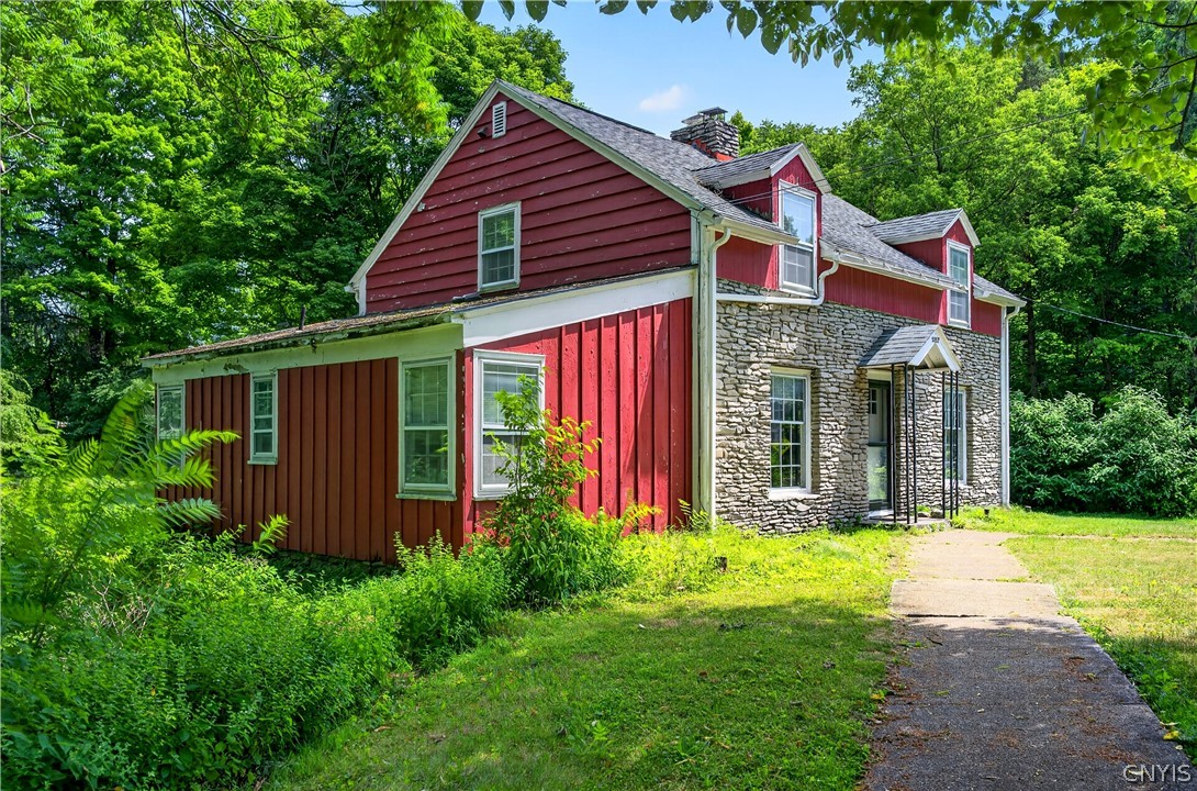 5352 Onondaga Road Syracuse, NY 13219 - Photo 5 of 49
