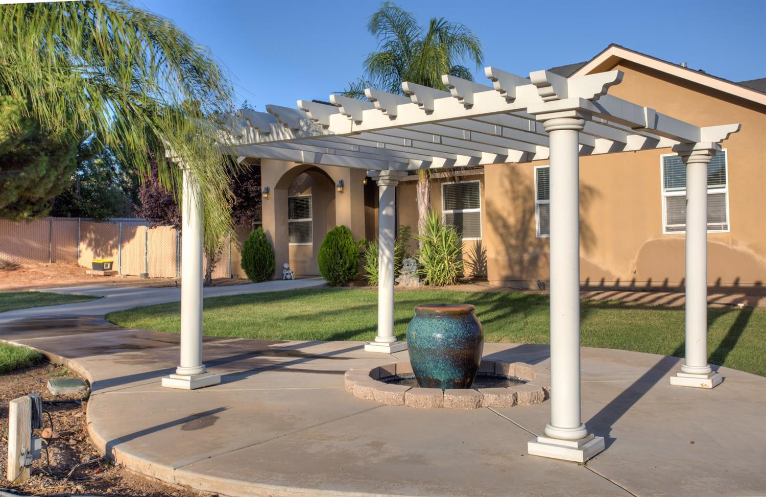 14455 Brookhill Road Madera, CA 93636 - Photo 3 of 32 Gallery Image 3