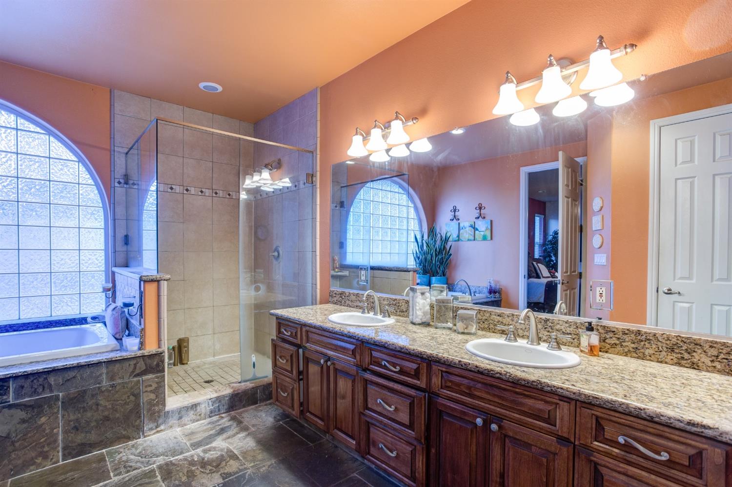 14455 Brookhill Road Madera, CA 93636 - Photo 24 of 32 Gallery Image 24