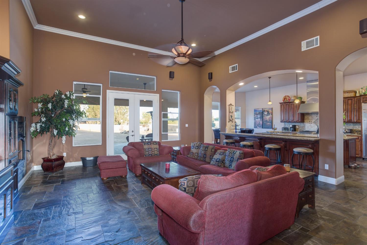 14455 Brookhill Road Madera, CA 93636 - Photo 7 of 32 Gallery Image 7
