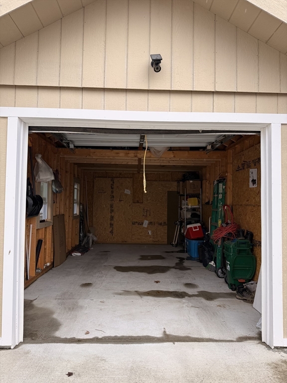 15 Wachusetts Road Brockton, MA 02302 - Photo 3 of 31