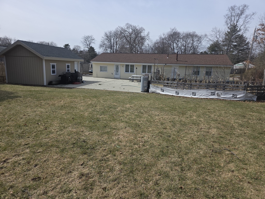 15 Wachusetts Road Brockton, MA 02302 - Photo 5 of 31