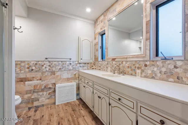 $5,000 | 1880 Meadowview Lane, Reno, NV 89509