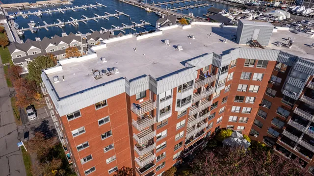 $300,000 | 148 Breakwater Drive, Unit 804, South Portland, ME 04106